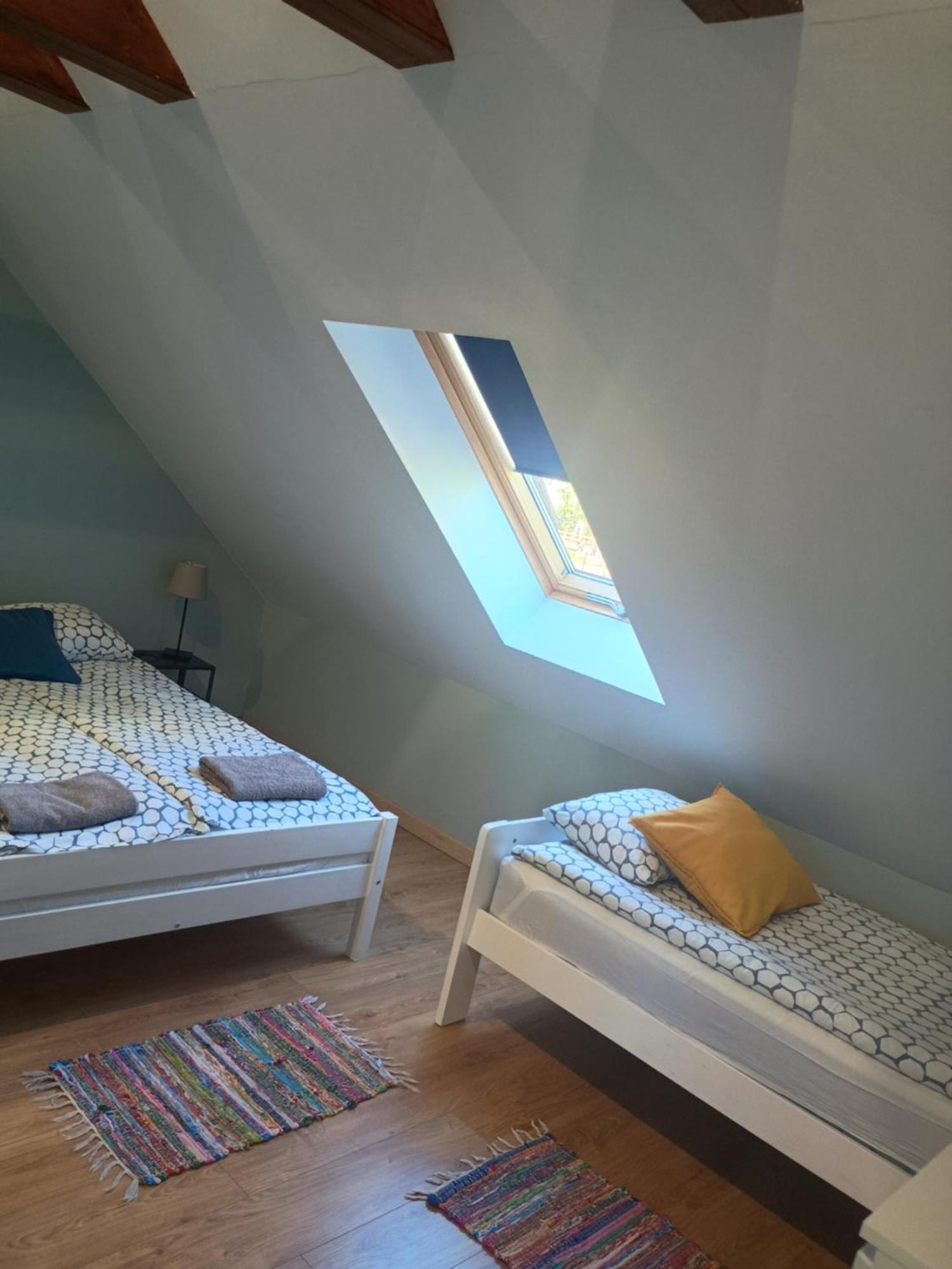 Mazurska Apartamenty Rydzewo Oda fotoğraf